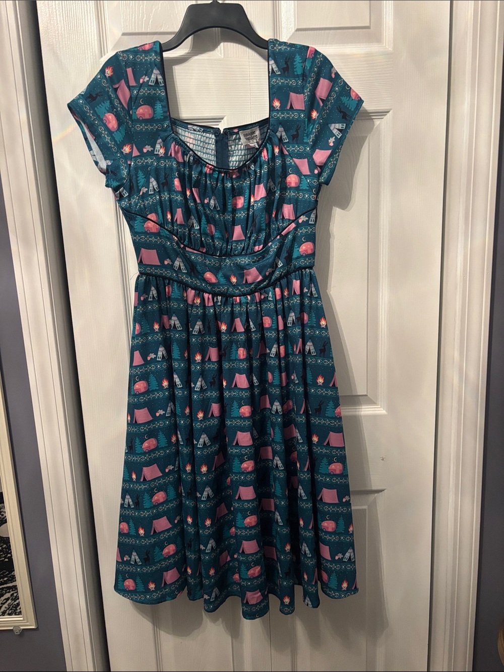 Vintage teal & pint Camping Print dress